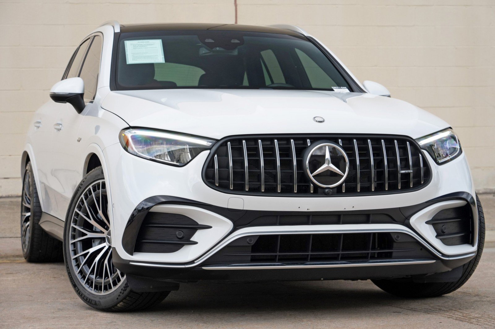 Used 2024 Mercedes-Benz GLC 43 AMG 4MATIC image 4