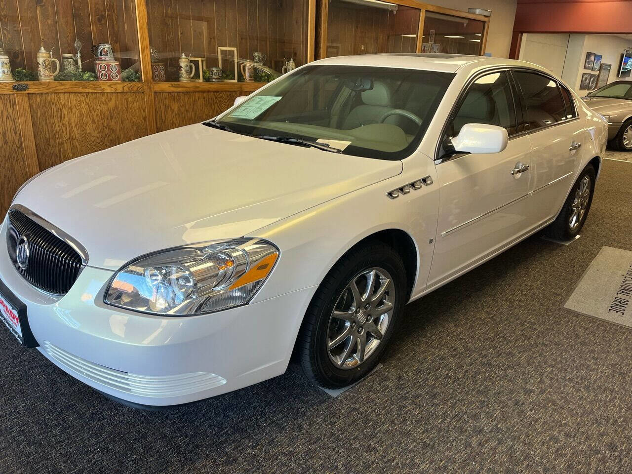 Used 2006 Buick Lucerne CXL w/ Luxury Package image 1