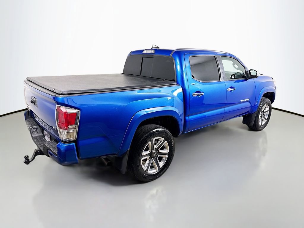Used 2018 Toyota Tacoma Limited image 7