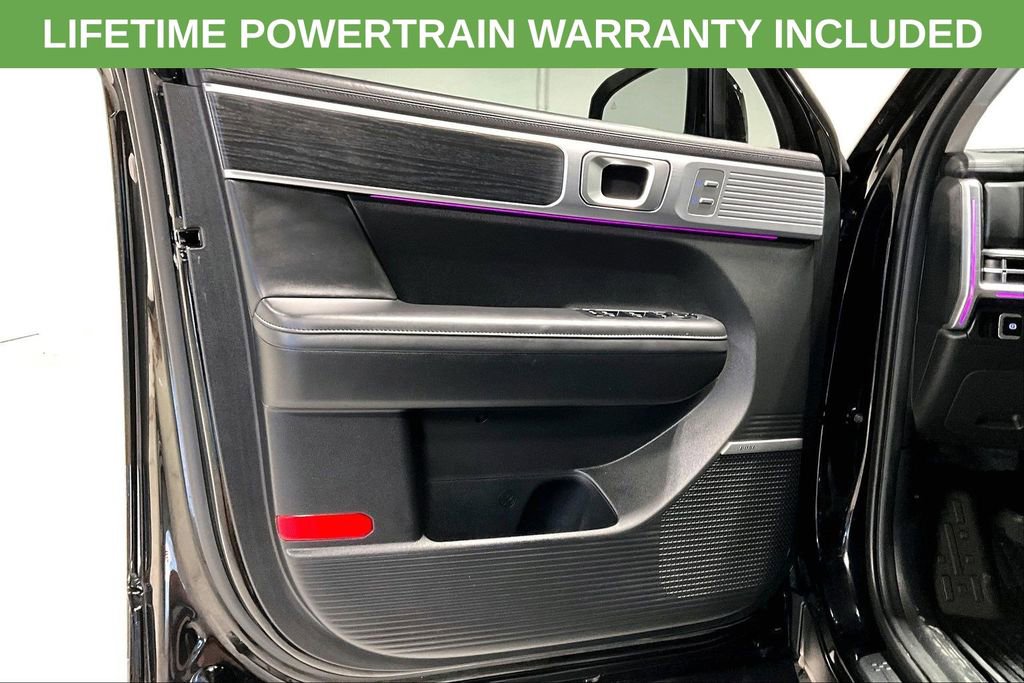 Used 2024 Hyundai Santa Fe Limited image 21