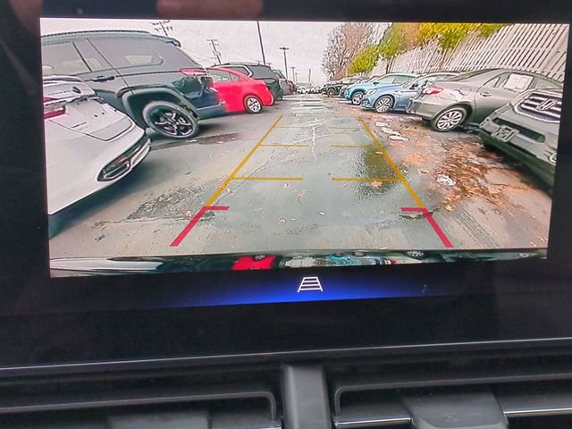 Certified 2024 Chevrolet Trax RS w/ Driver Confidence Package image 15