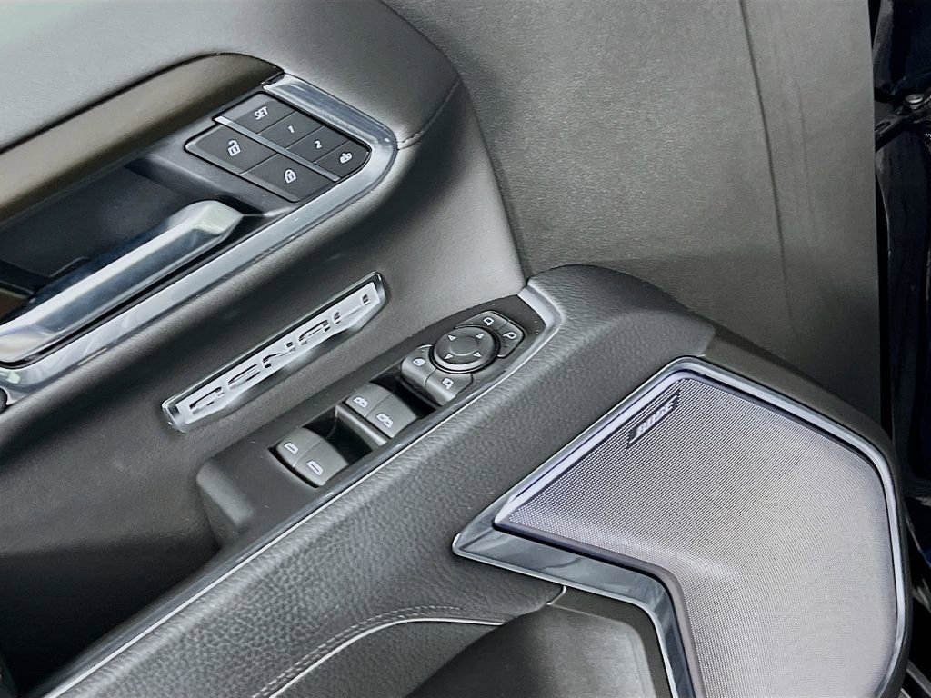 Certified 2025 GMC Sierra 1500 Denali w/ Denali Reserve Package image 17
