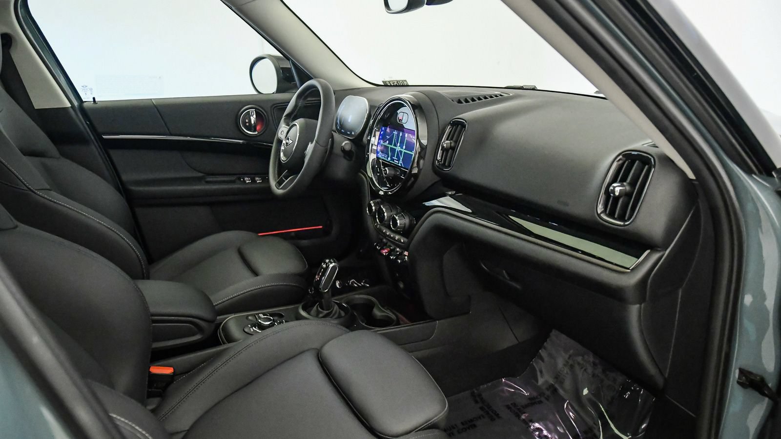 Certified 2024 MINI Cooper Countryman S FWD image 16