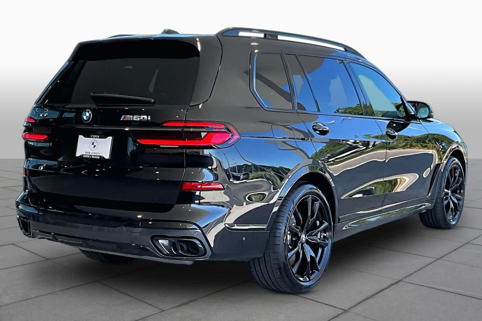 Used 2026 BMW X7 M60i AWD/4WD image 12