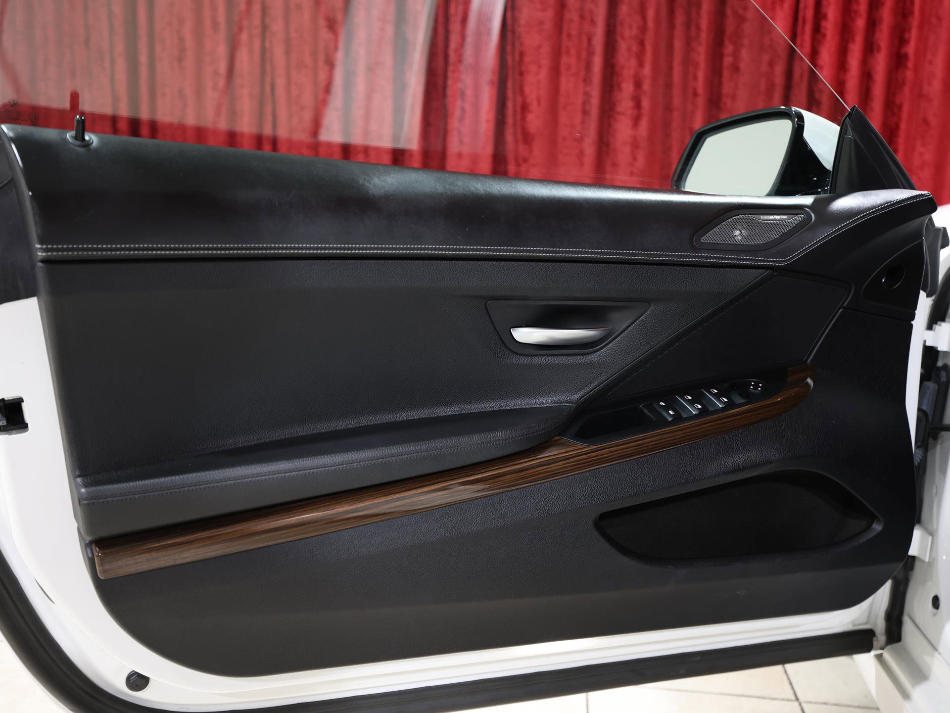 Used 2018 BMW 640i Convertible RWD image 13