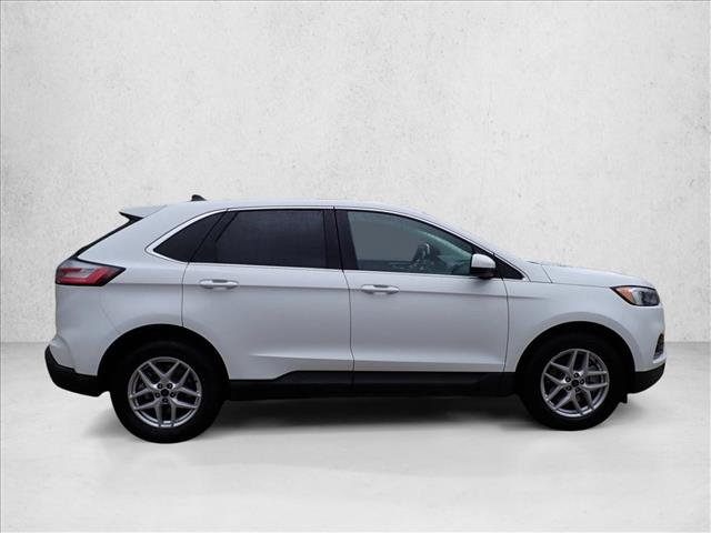 Used 2024 Ford Edge SEL AWD/4WD image 5