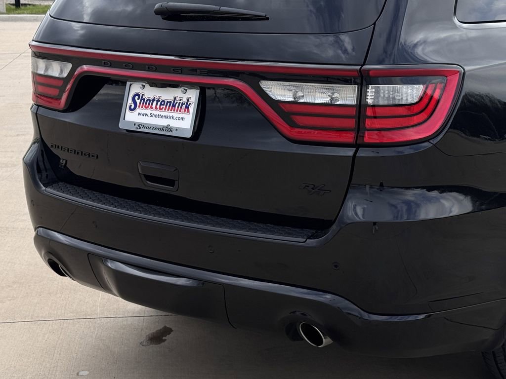 Used 2022 Dodge Durango R/T w/ Blacktop Package image 6