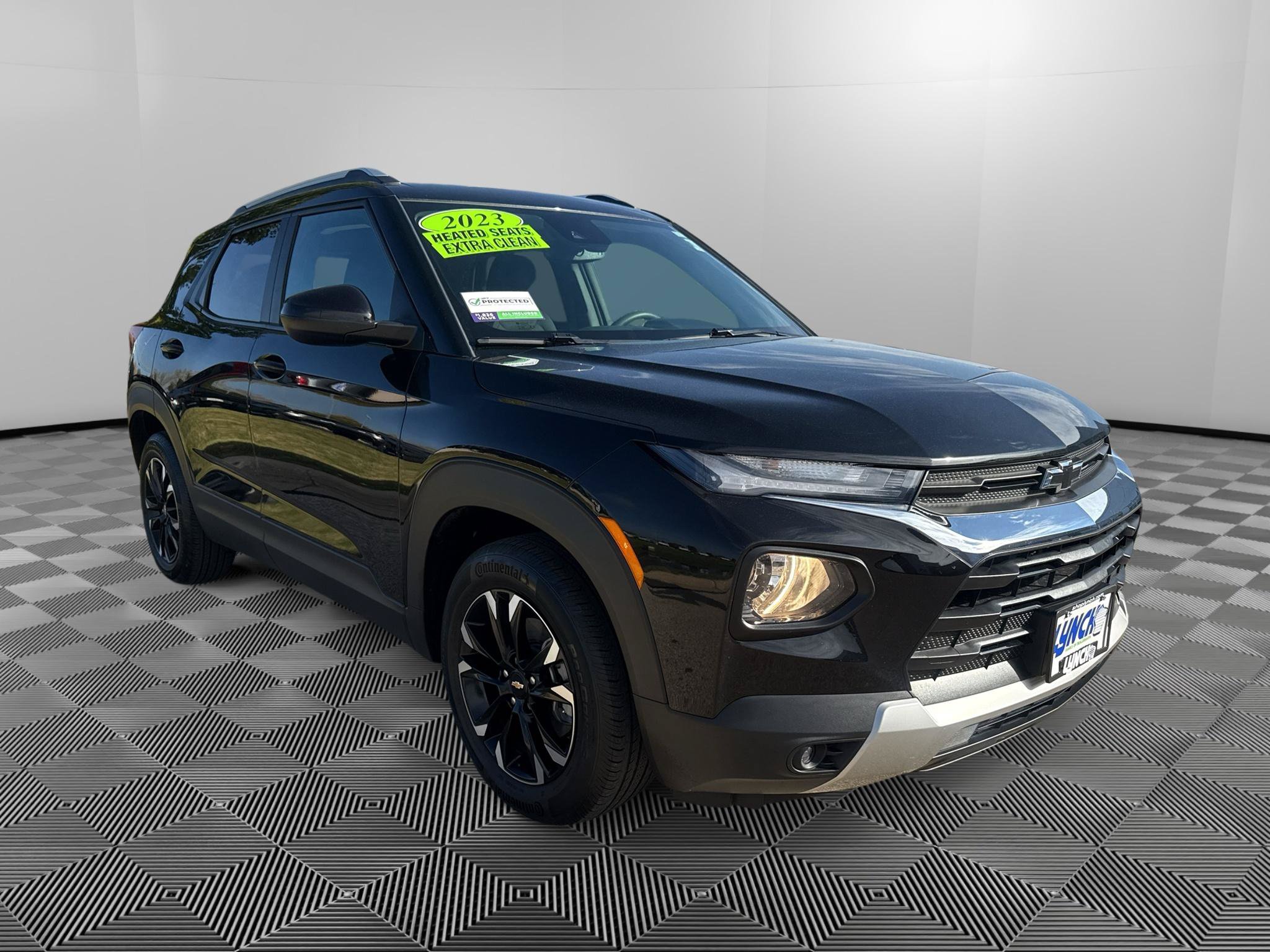 Used 2023 Chevrolet TrailBlazer LT w/ Convenience Package FWD image 6