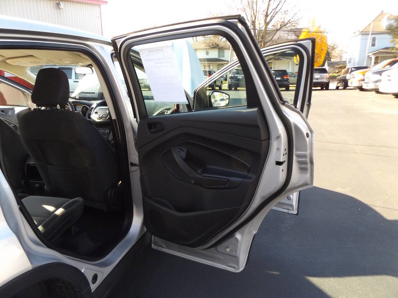 Used 2018 Ford Escape S image 27