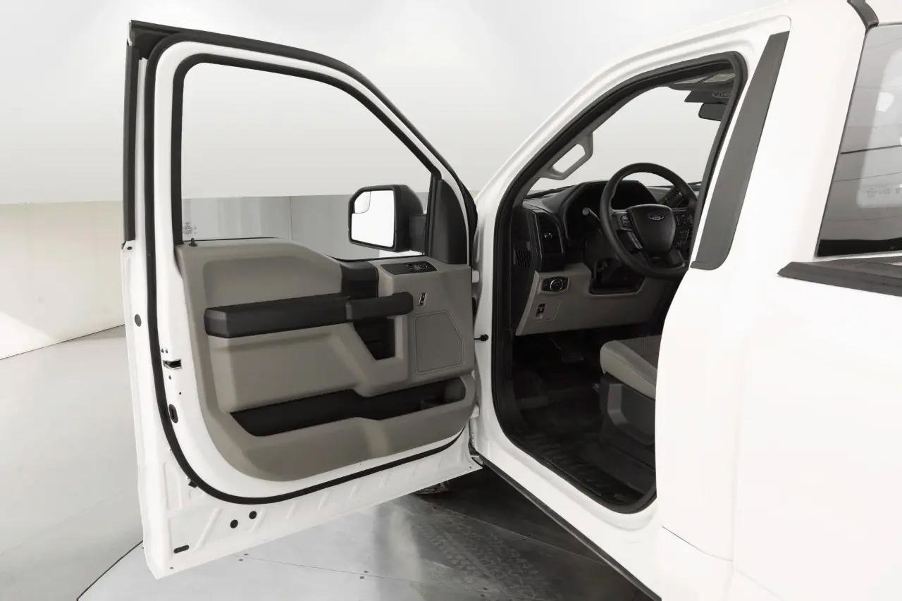 Used 2018 Ford F150 XL w/ Equipment Group 101A Mid image 11