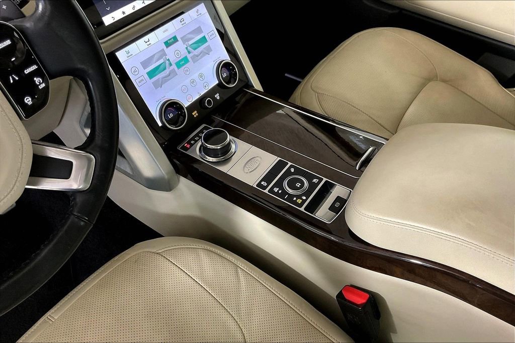 Used 2022 Land Rover Range Rover Westminster Edition image 17