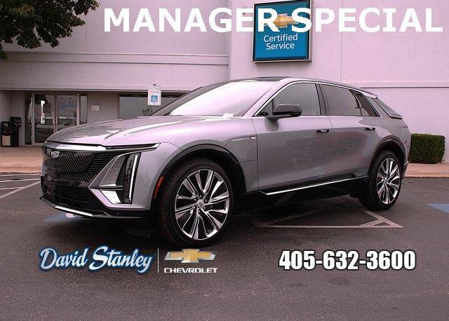 Used 2024 Cadillac Lyriq Luxury w/ LPO, Floor Liner Package