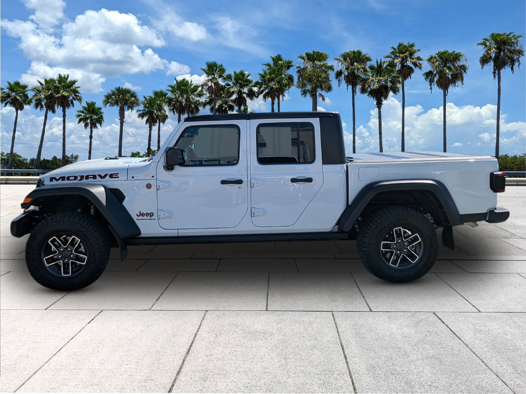 Used 2024 Jeep Gladiator Mojave w/ Technology Group AWD/4WD image 5