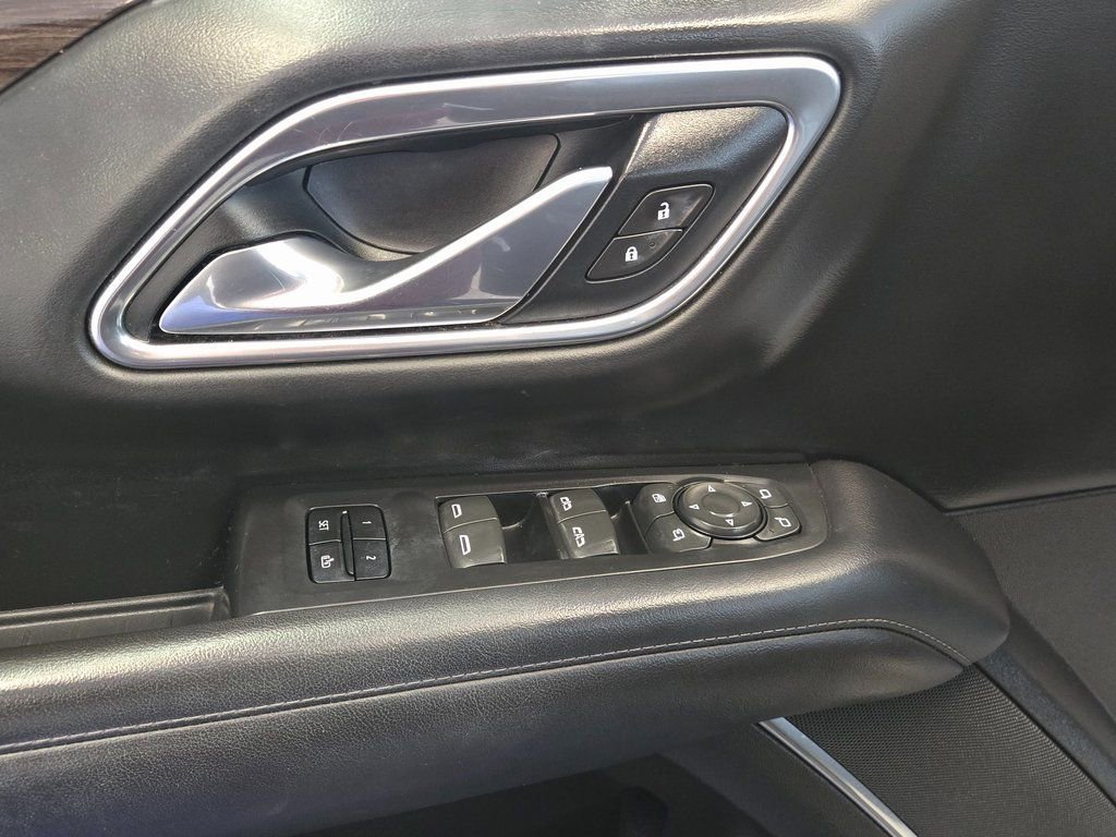 Used 2021 Chevrolet Tahoe Z71 w/ Z71 Signature Package image 11