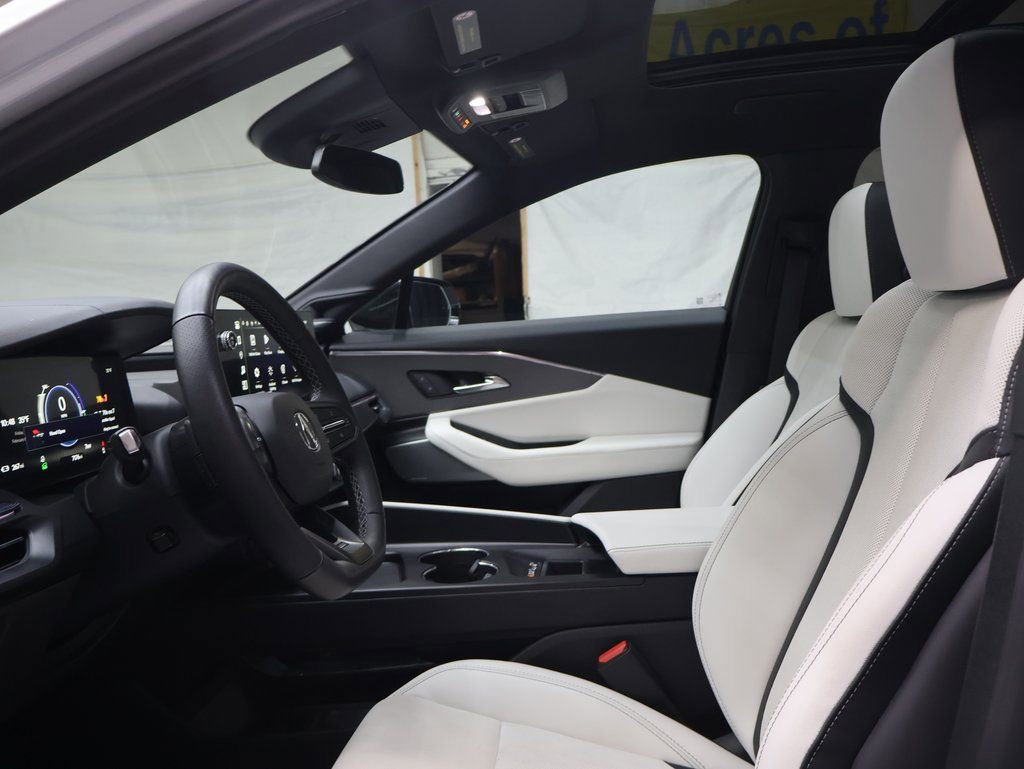 Used 2024 Acura ZDX A-Spec image 17