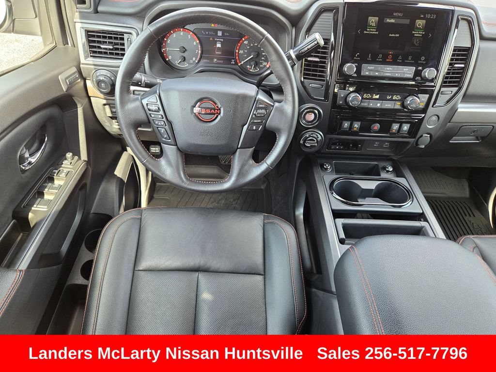 Used 2024 Nissan Titan PRO-4X w/ Pro-4x Convenience Package AWD/4WD image 15