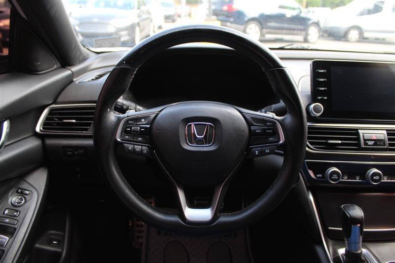 Used 2019 Honda Accord Sport image 12