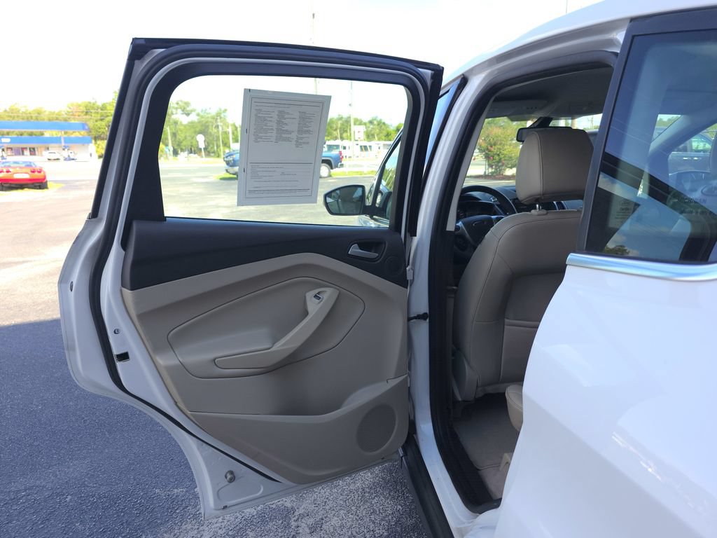 Used 2014 Ford C-MAX SEL w/ Equipment Group 302A FWD image 10