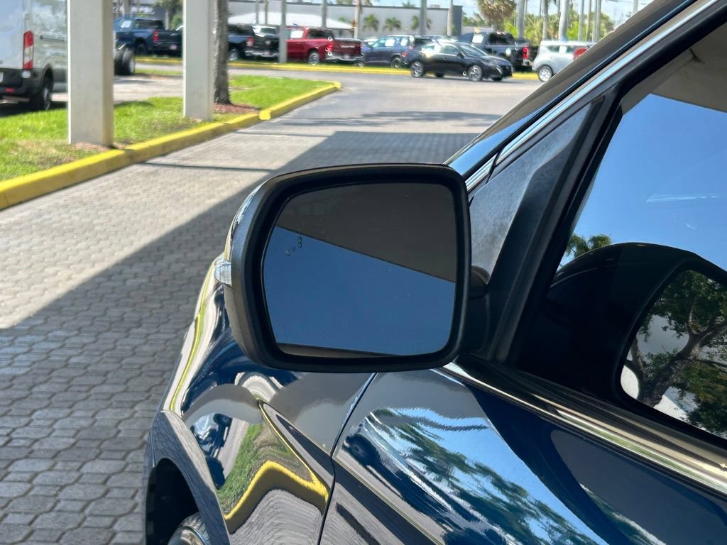 Certified 2020 Ford Edge SEL w/ Cold Weather Package FWD image 16
