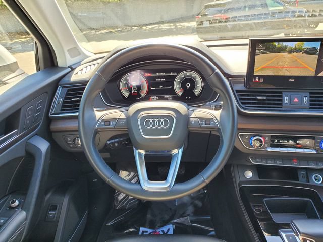 Used 2023 Audi Q5 2.0T Premium Plus w/ Premium Plus Package AWD/4WD image 17