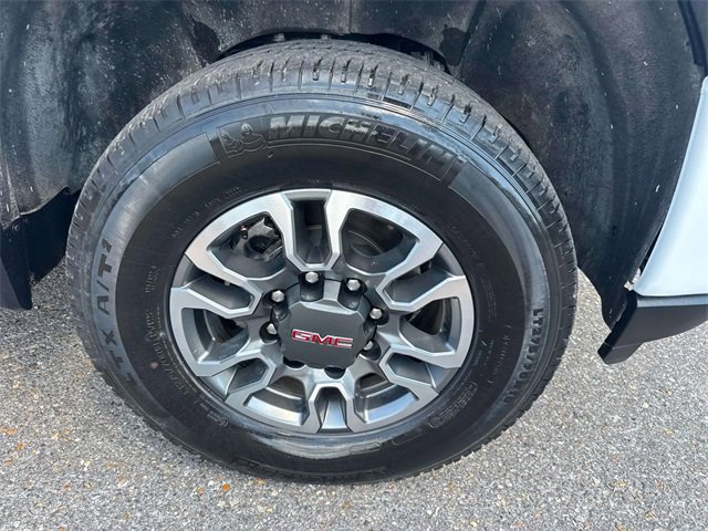Certified 2023 GMC Sierra 2500 AT4 image 5