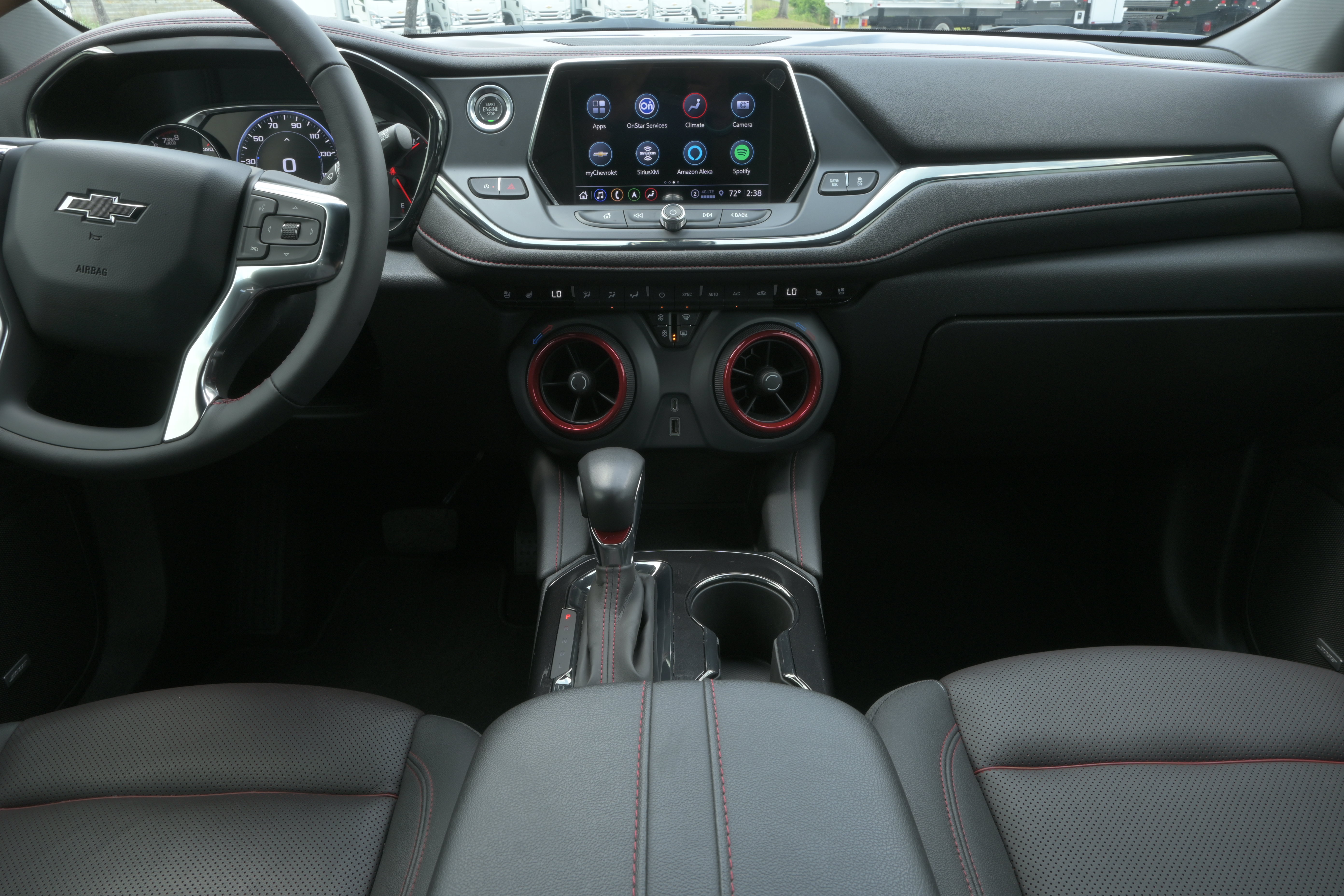 Used 2022 Chevrolet Blazer RS w/ Enhanced Convenience Package FWD image 11