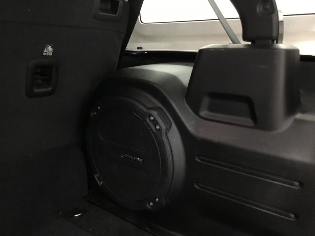 Used 2022 Jeep Wrangler Unlimited Sahara image 13