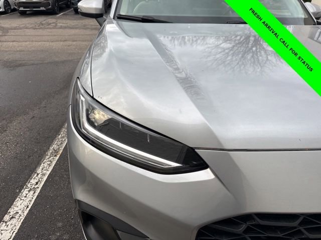 Used 2023 Honda HR-V LX image 3