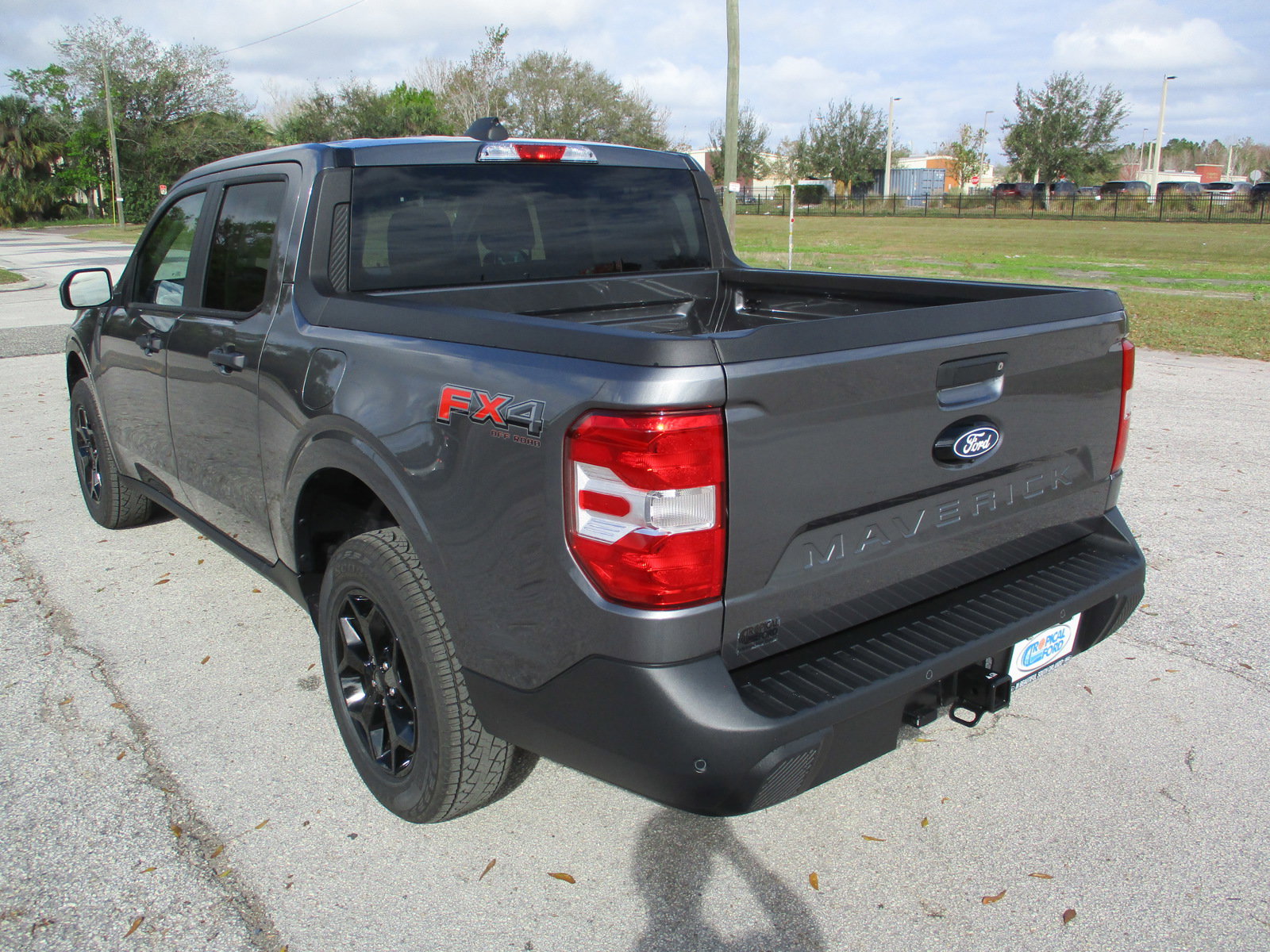 New 2025 Ford Maverick XLT w/ XLT Luxury Package image 5