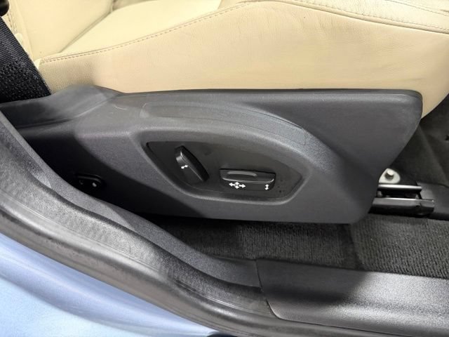 Used 2017 Volvo XC60 T6 Dynamic w/ Preferred Option Package AWD/4WD image 25
