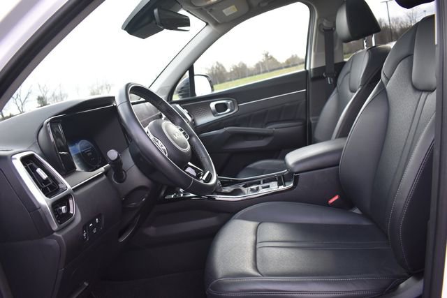 Used 2023 Kia Sorento SX image 24