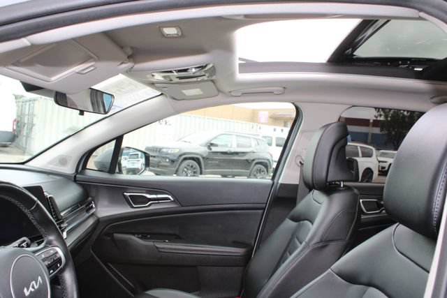 Used 2024 Kia Sportage SX FWD image 26