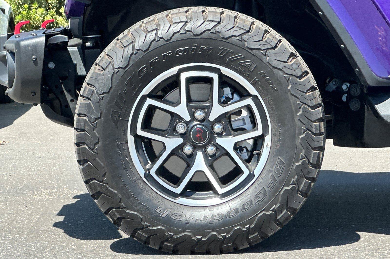 Certified 2026 Jeep Wrangler Unlimited Rubicon w/ Steel Bumper Group AWD/4WD image 24