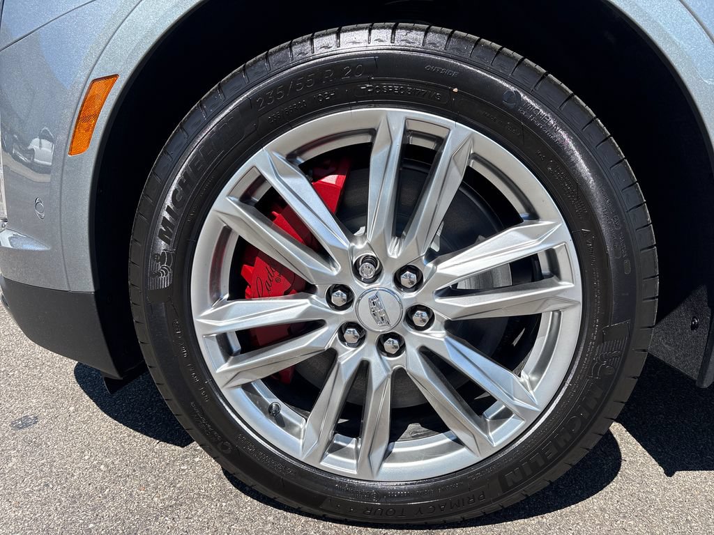 New 2026 Cadillac XT5 Sportv w/ LPO, Floor Liner Package AWD/4WD image 53