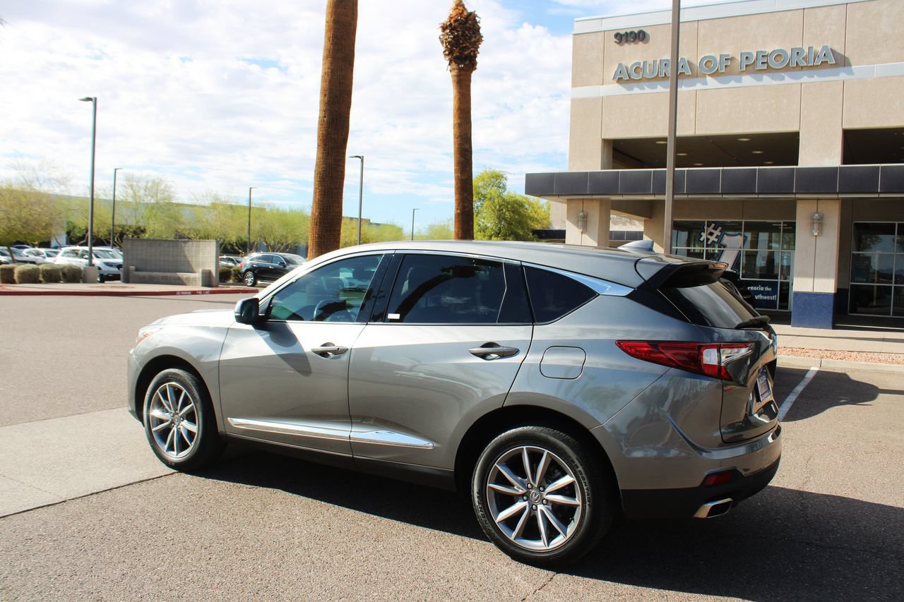 Used 2024 Acura RDX w/ Technology Package AWD/4WD image 3