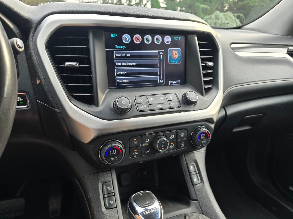 Used 2019 GMC Acadia SLT w/ Black Edition AWD/4WD image 17
