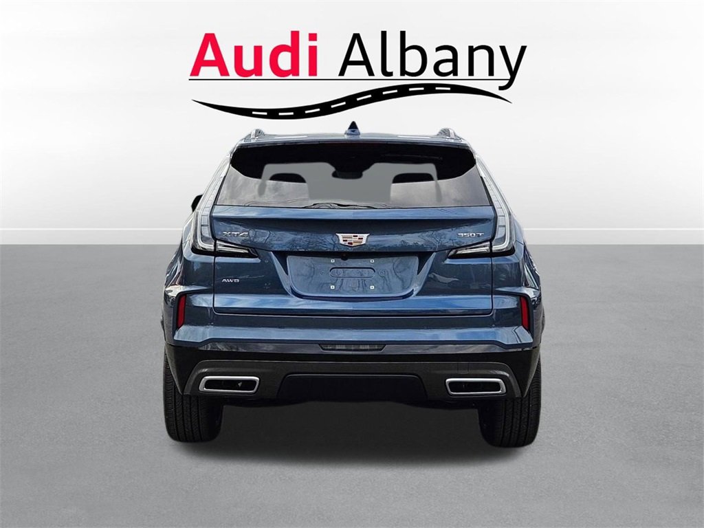 Used 2025 Cadillac XT4 Sport image 5