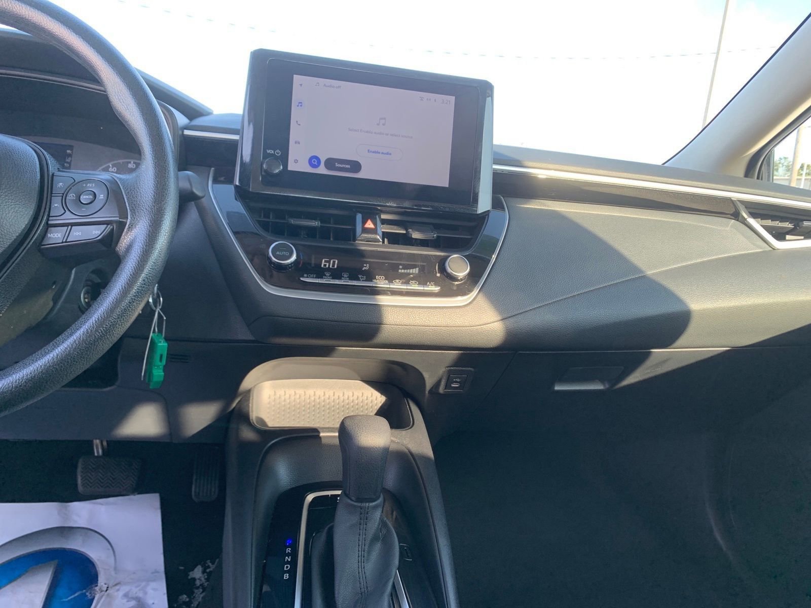 Used 2024 Toyota Corolla LE image 22