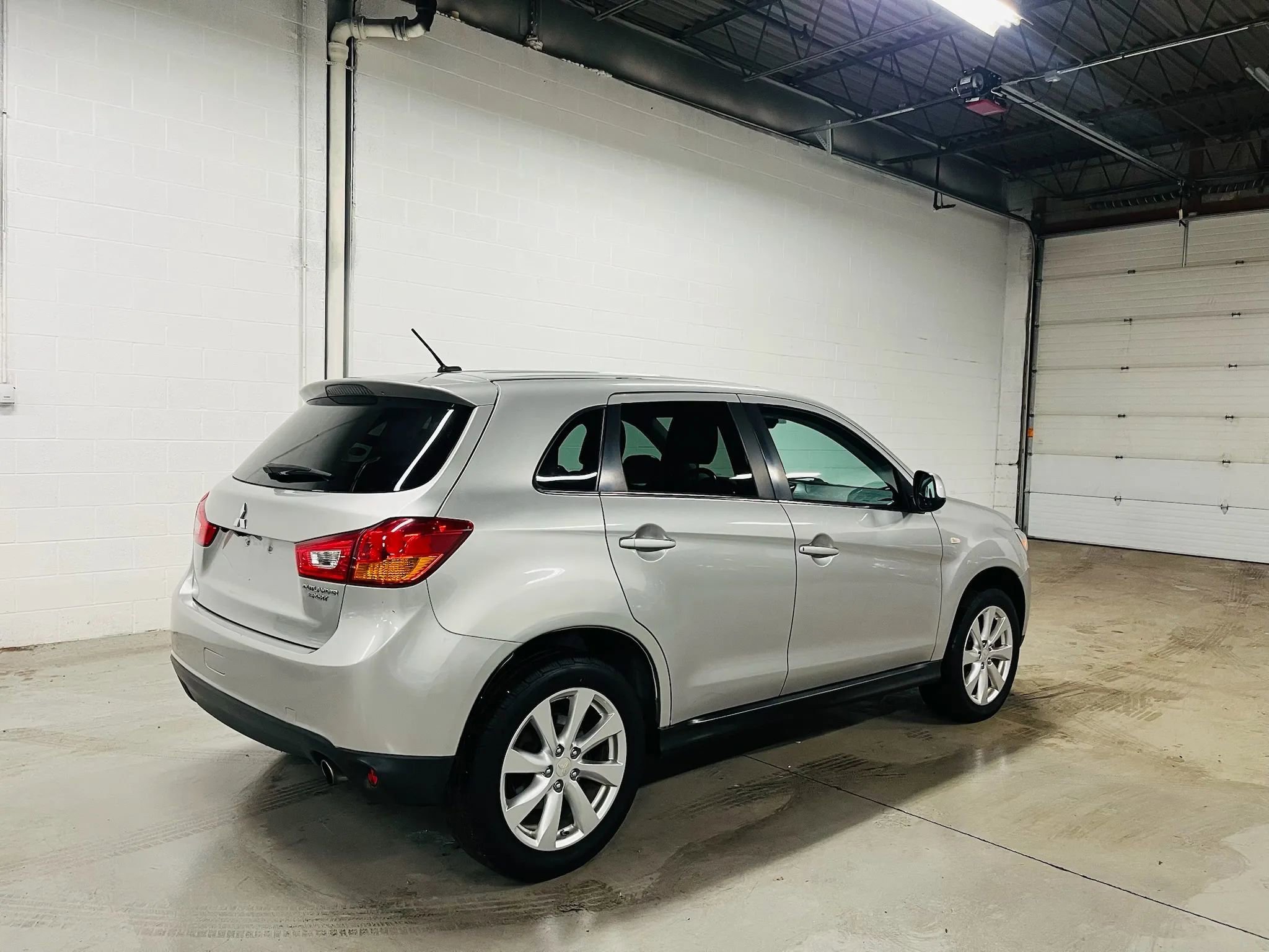 Used 2015 Mitsubishi Outlander Sport SE image 8