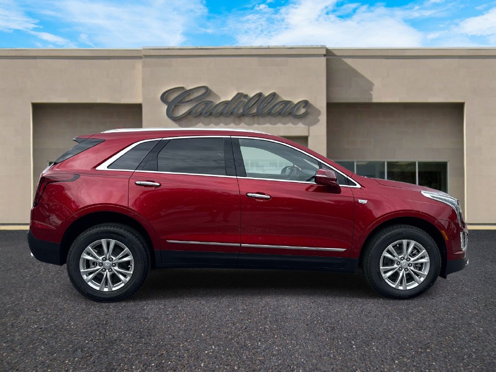 New 2026 Cadillac XT5 Luxury w/ LPO, Floor Liner Package FWD image 3