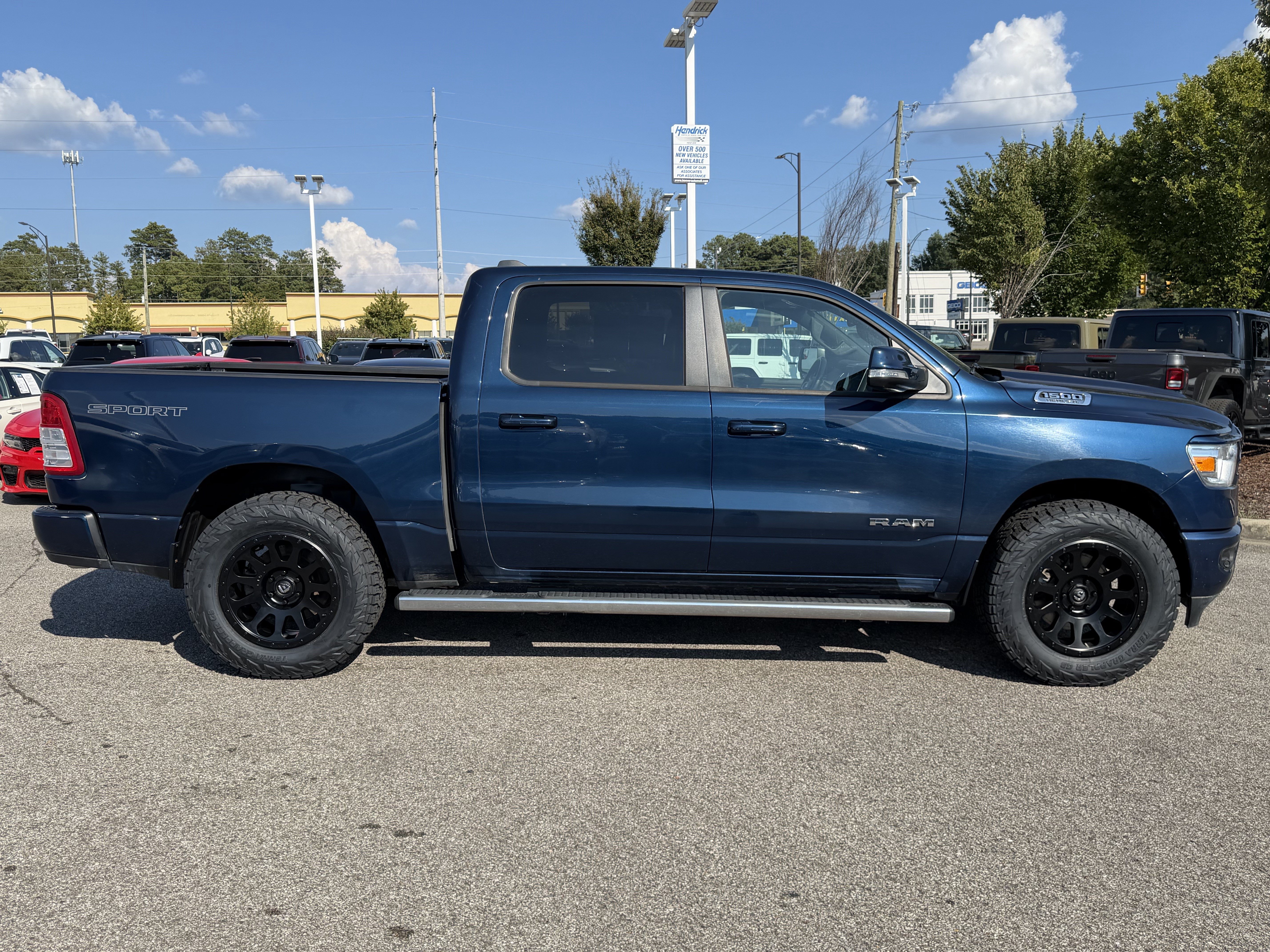 Used 2020 RAM 1500 Big Horn AWD/4WD image 11