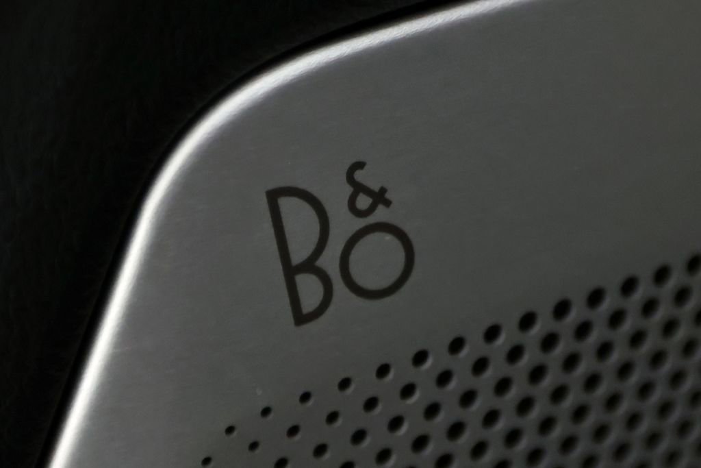 Used 2025 Ford F250 Platinum w/ FX4 Off-Road Package image 16