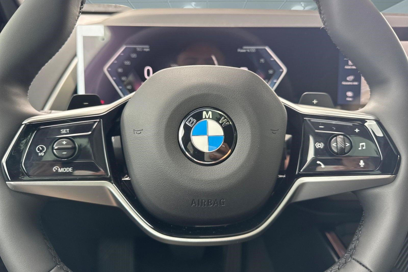 Used 2026 BMW X3 xDrive30i w/ Premium Package AWD/4WD image 9