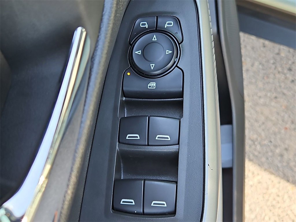 Used 2024 Chevrolet Trax RS w/ Driver Confidence Package image 22