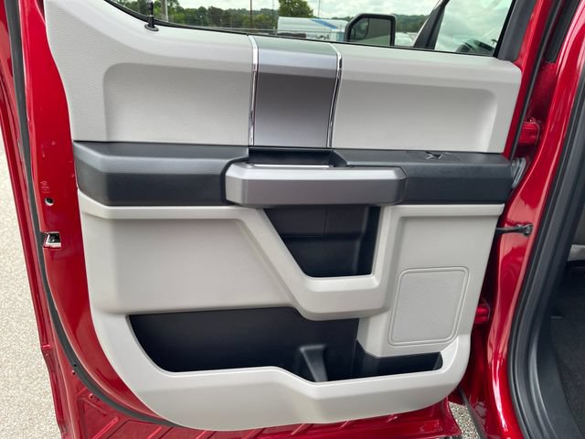 Used 2019 Ford F150 XLT w/ Equipment Group 302A Luxury AWD/4WD image 29