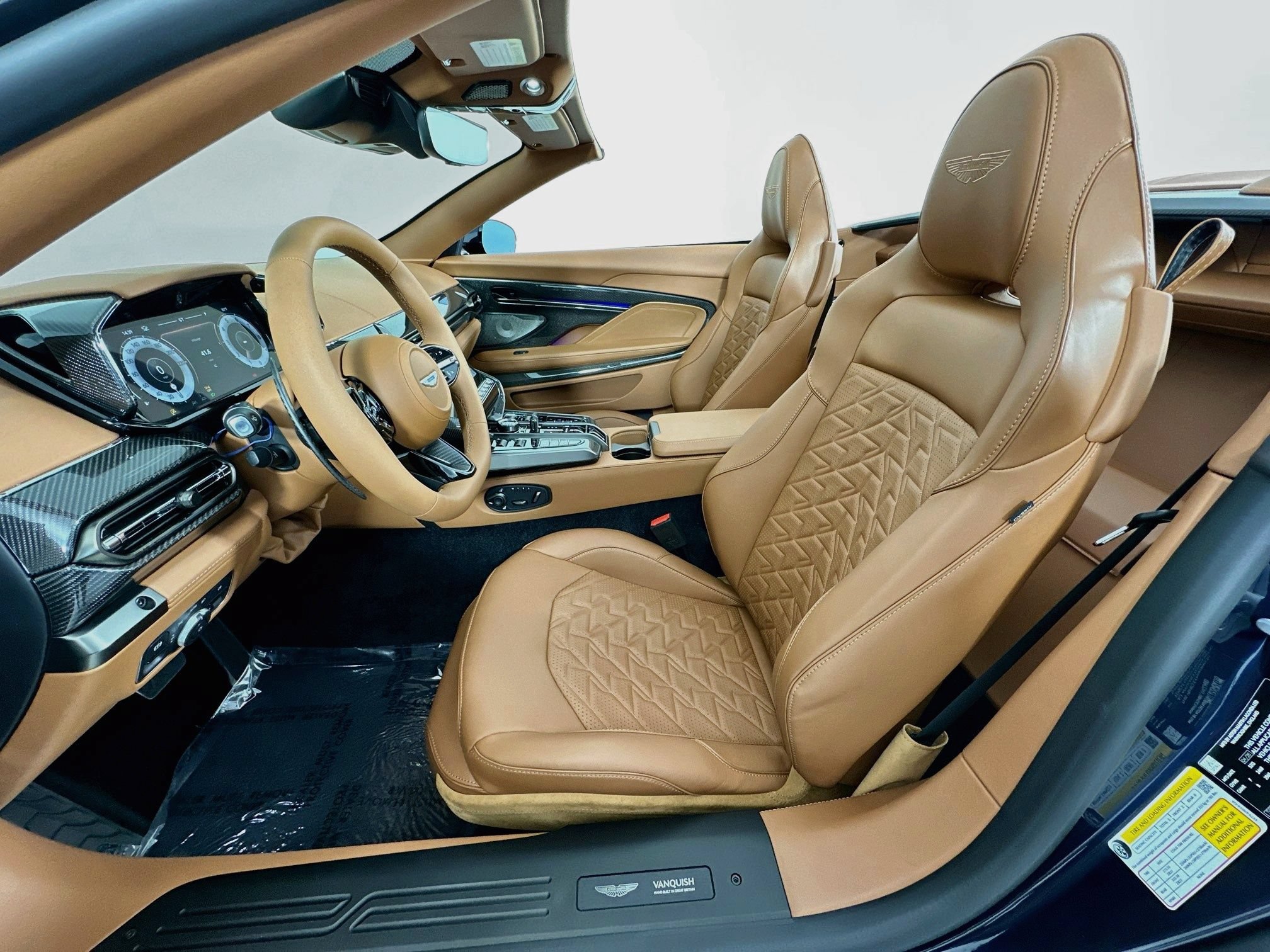 New 2026 Aston Martin Vanquish Convertible RWD image 19
