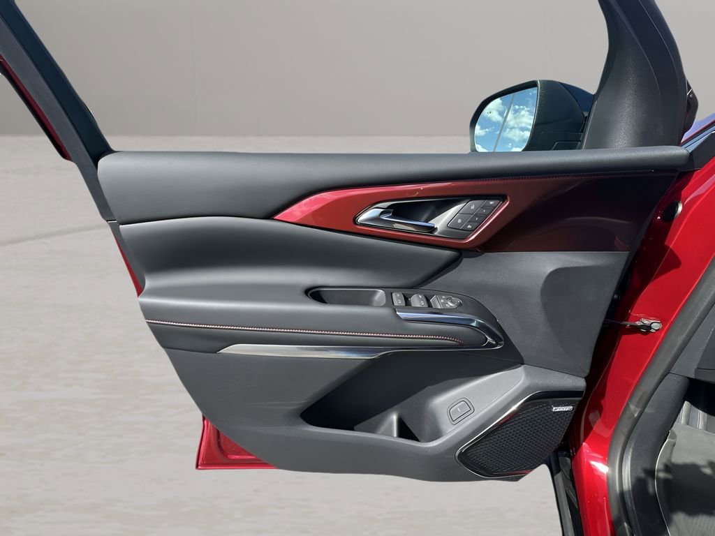 Certified 2024 Chevrolet Traverse RS w/ LPO, Floor Liner Package image 23