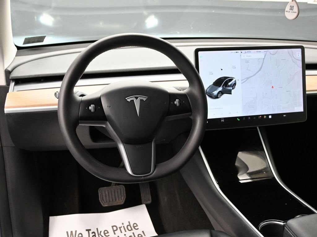 Used 2021 Tesla Model Y Long Range image 35