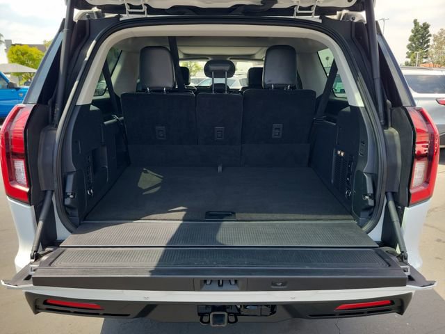 Certified 2025 Ford Expedition Max Active AWD/4WD image 22
