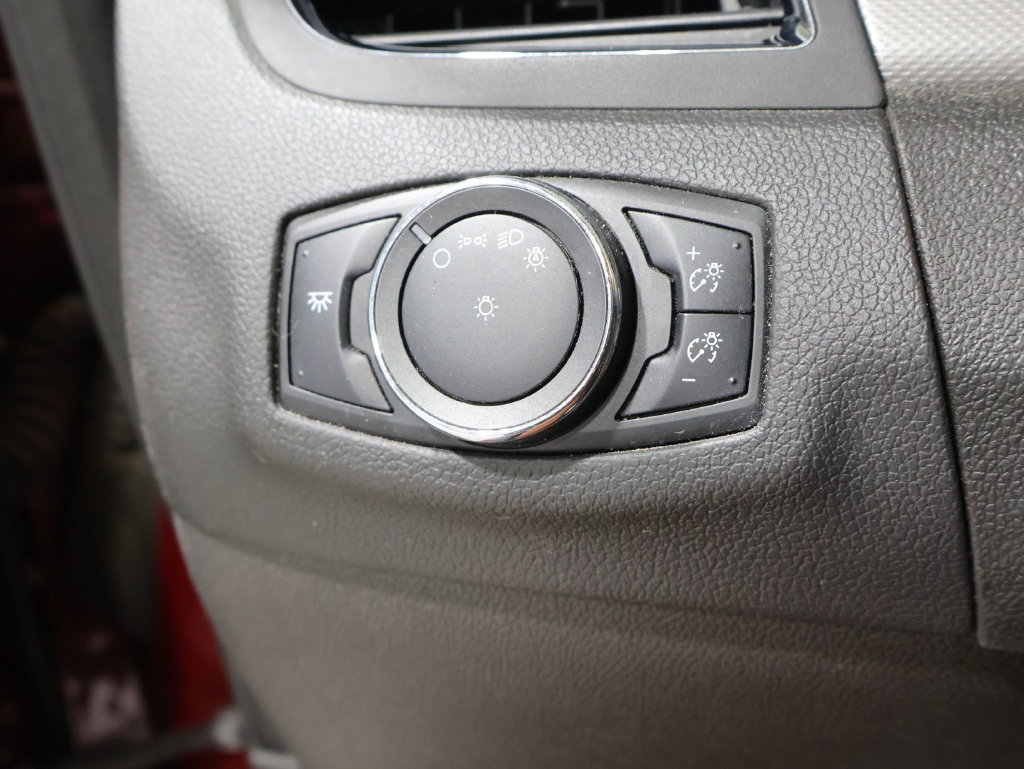 Used 2013 Ford Edge SEL AWD/4WD image 32